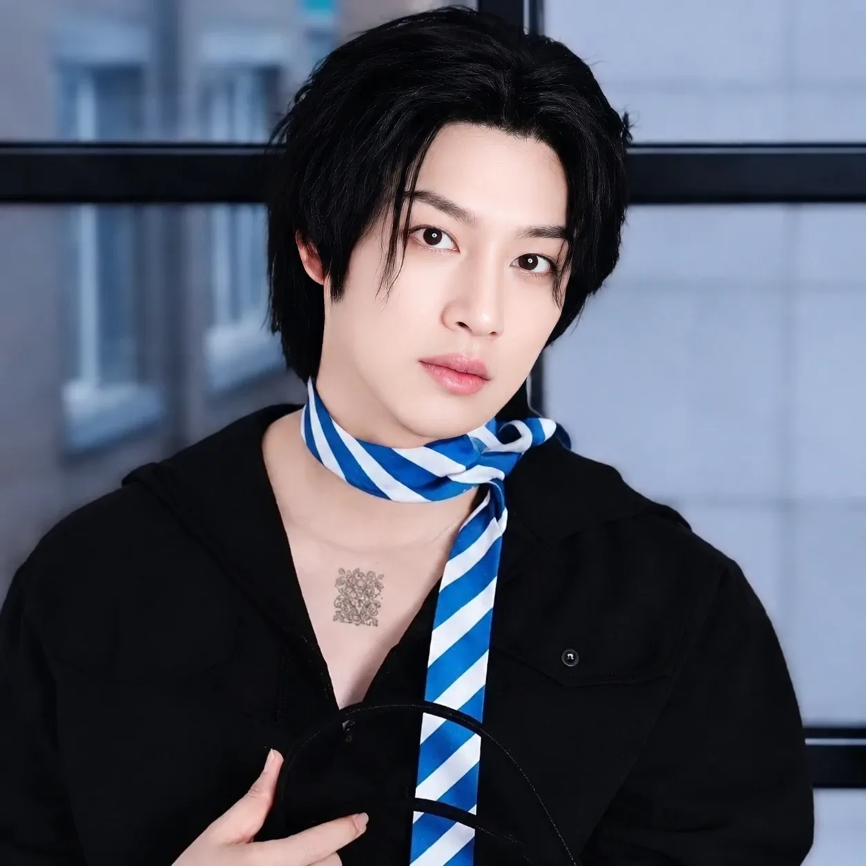 Latest photo of Heechul (Super Junior)