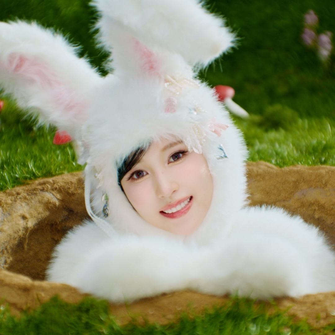 Mina (TWICE)的最新活動照片