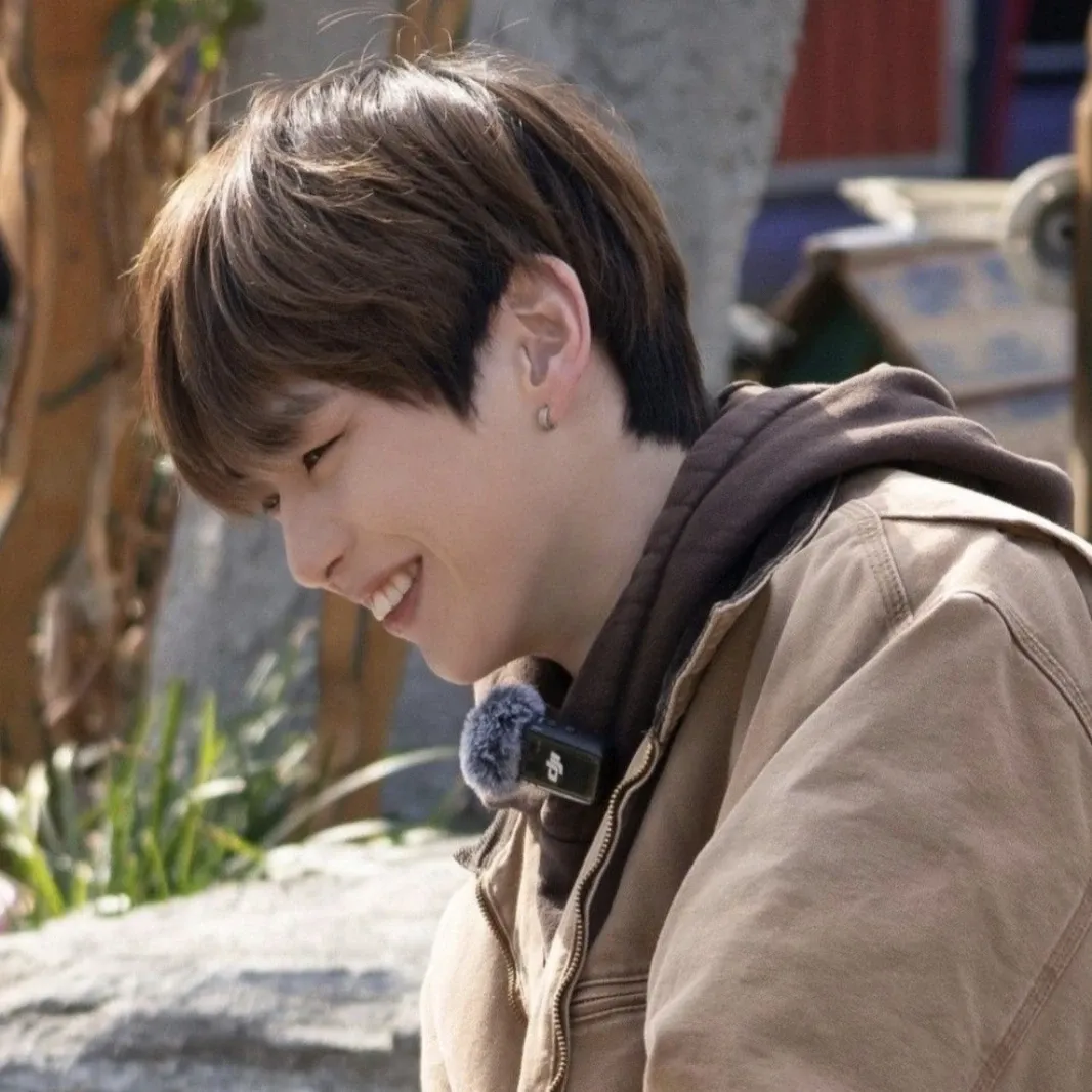 Latest photo of Kang Daniel
