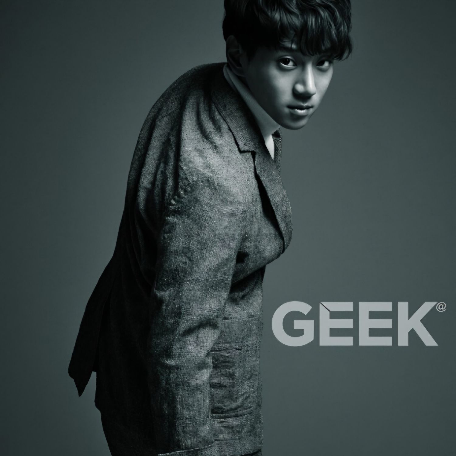 Behind-the-scenes cut of Hwang Chiyeol