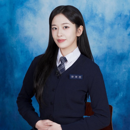 Behind-the-scenes cut of IVE