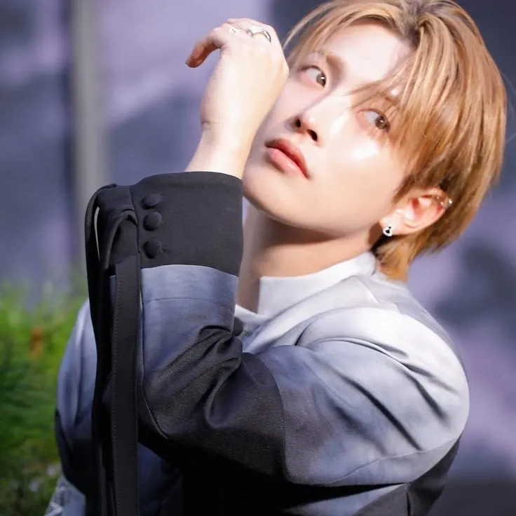 A moment captured by Hongjoong (ATEEZ)'s fan