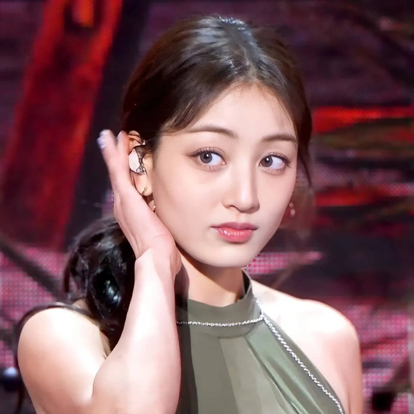 Recent activity shot of Jihyo (TWICE)