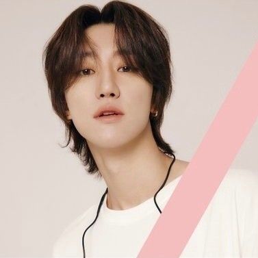 Behind-the-scenes cut of The 8 (SEVENTEEN)