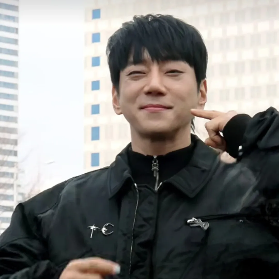 ファン・チヨルの舞台裏ショット