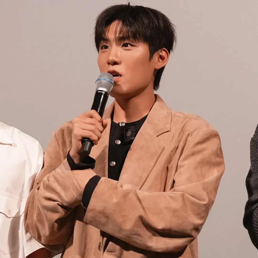 Latest photo of Park Woojin (AB6IX)