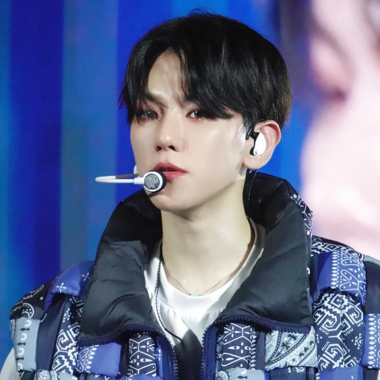 백현 (EXO)의 최신 사진