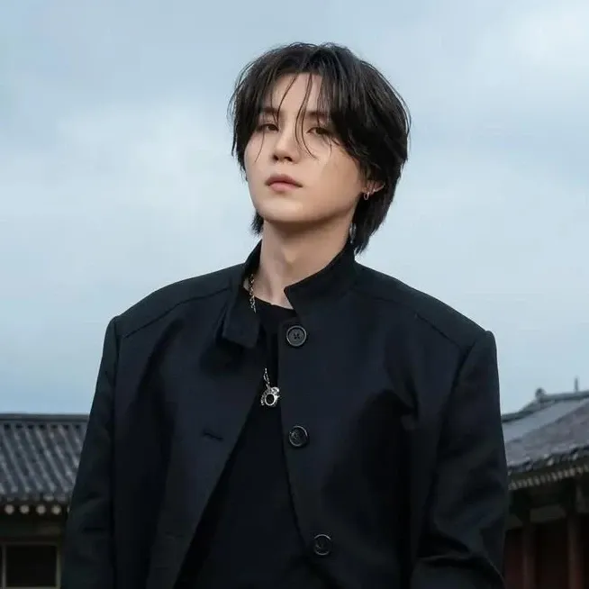 SUGA (BTS)の舞台裏ショット