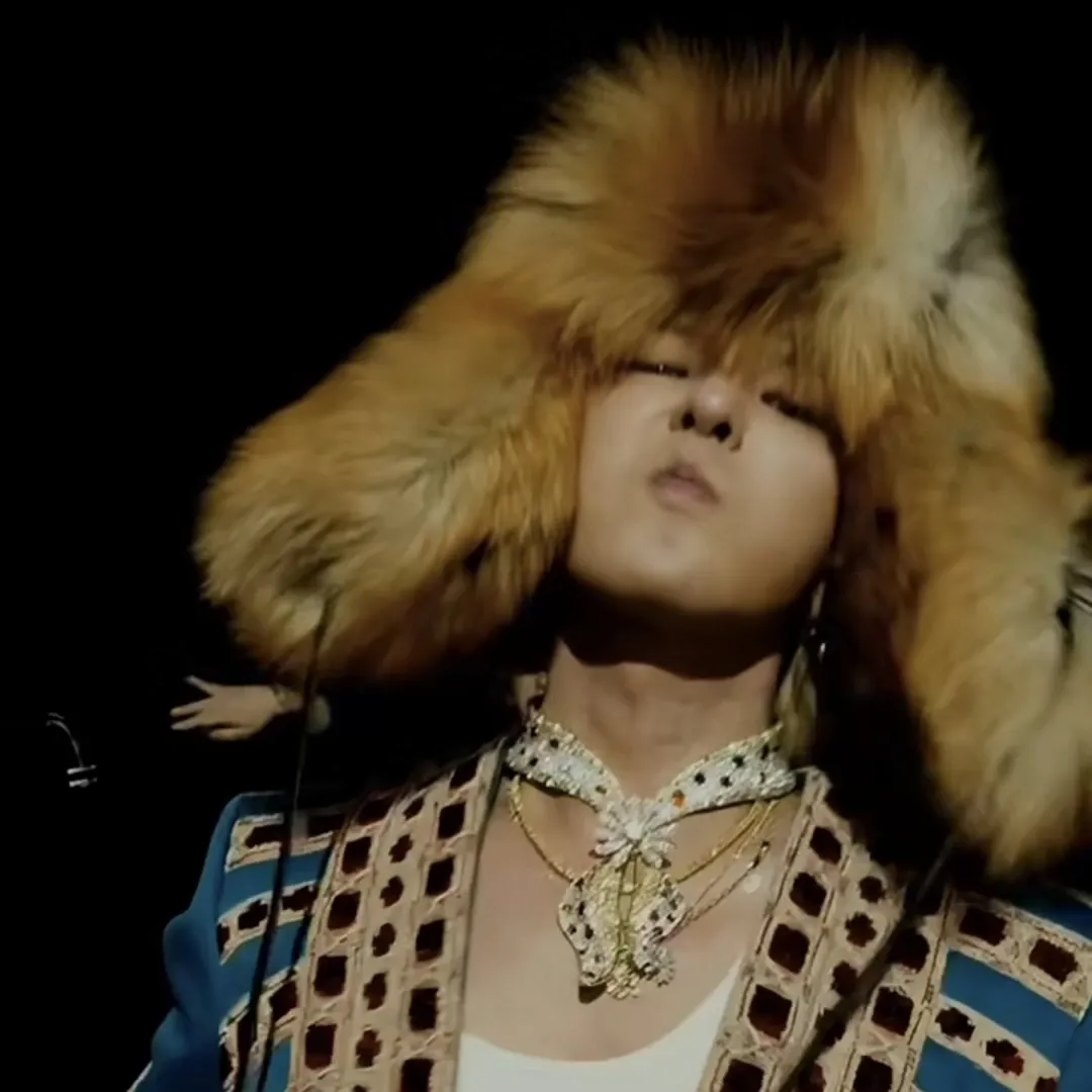 Behind-the-scenes cut of G-DRAGON (BIGBANG)