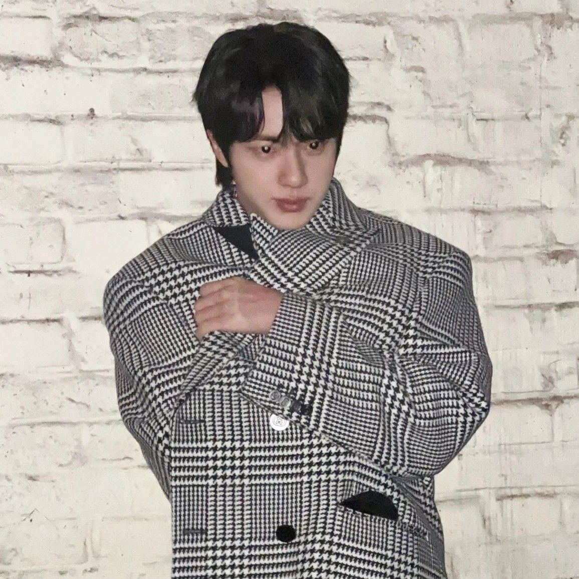 Momen yang diabadikan oleh penggemar Jin (BTS)