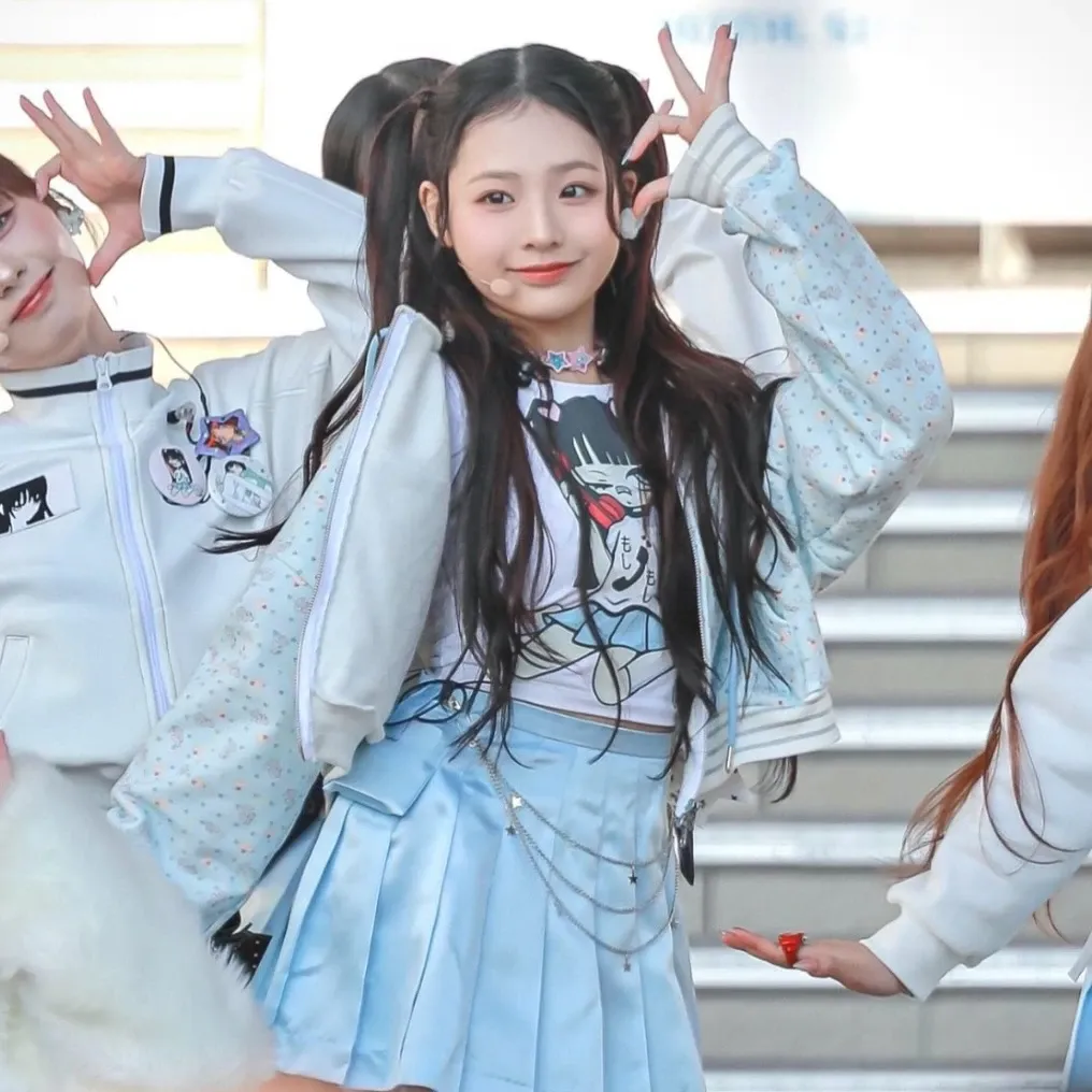 임서원 (유니스) 최근 활동샷