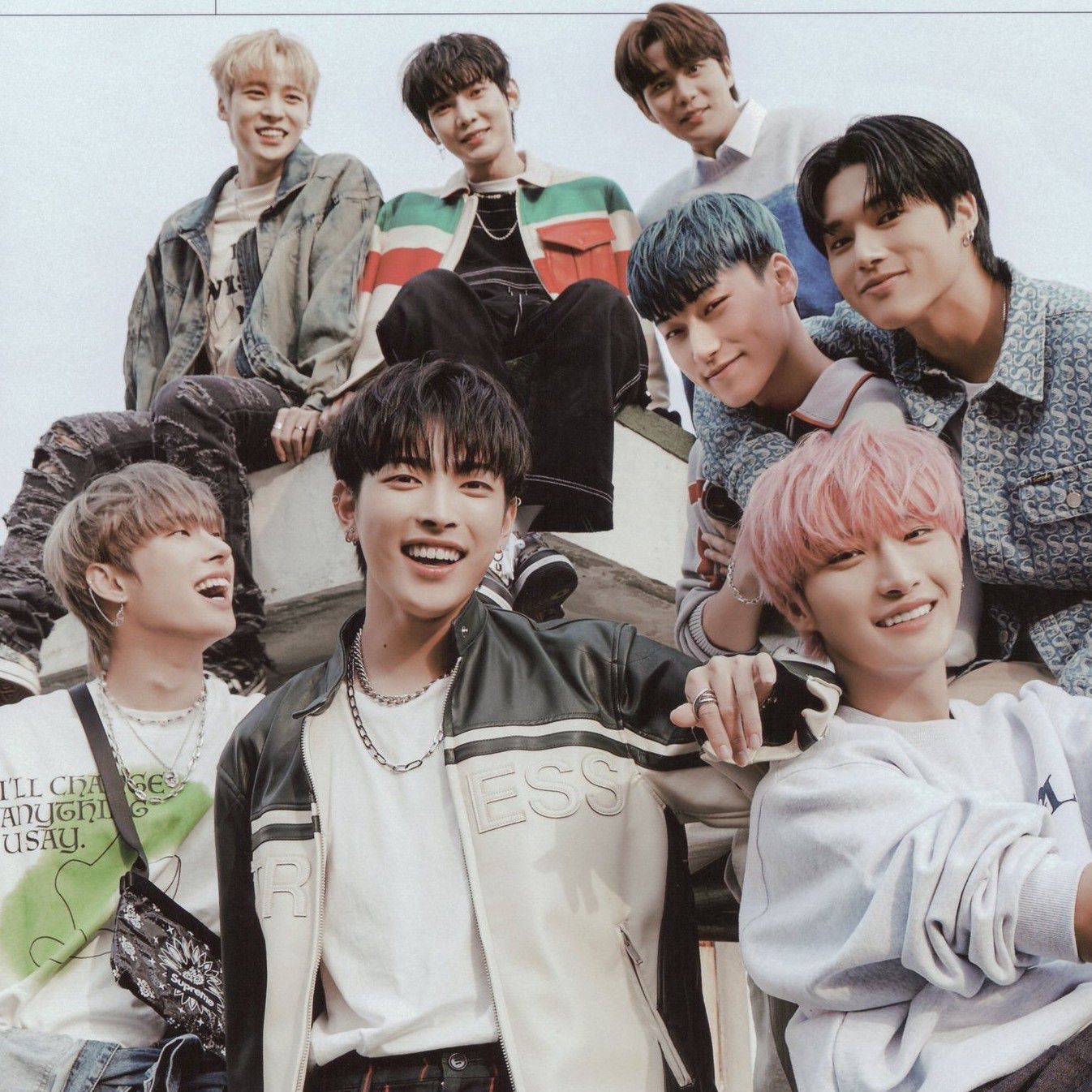 ATEEZの舞台裏ショット