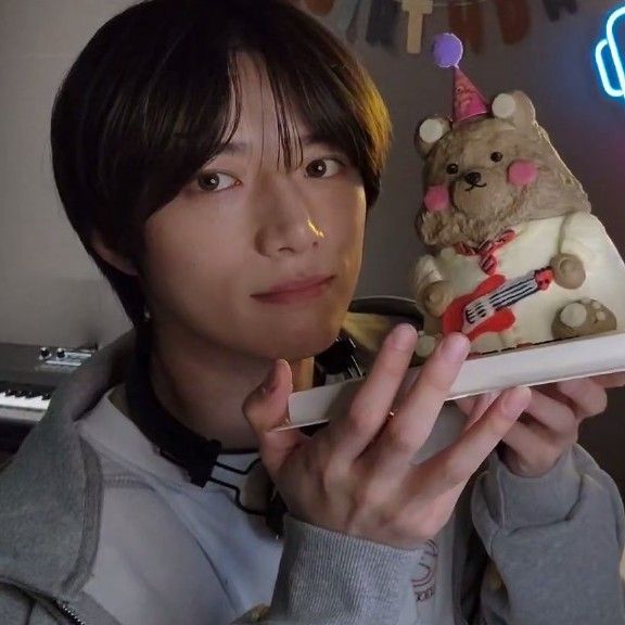 Foto aktivitas terbaru Beomgyu (TOMORROW X TOGETHER)