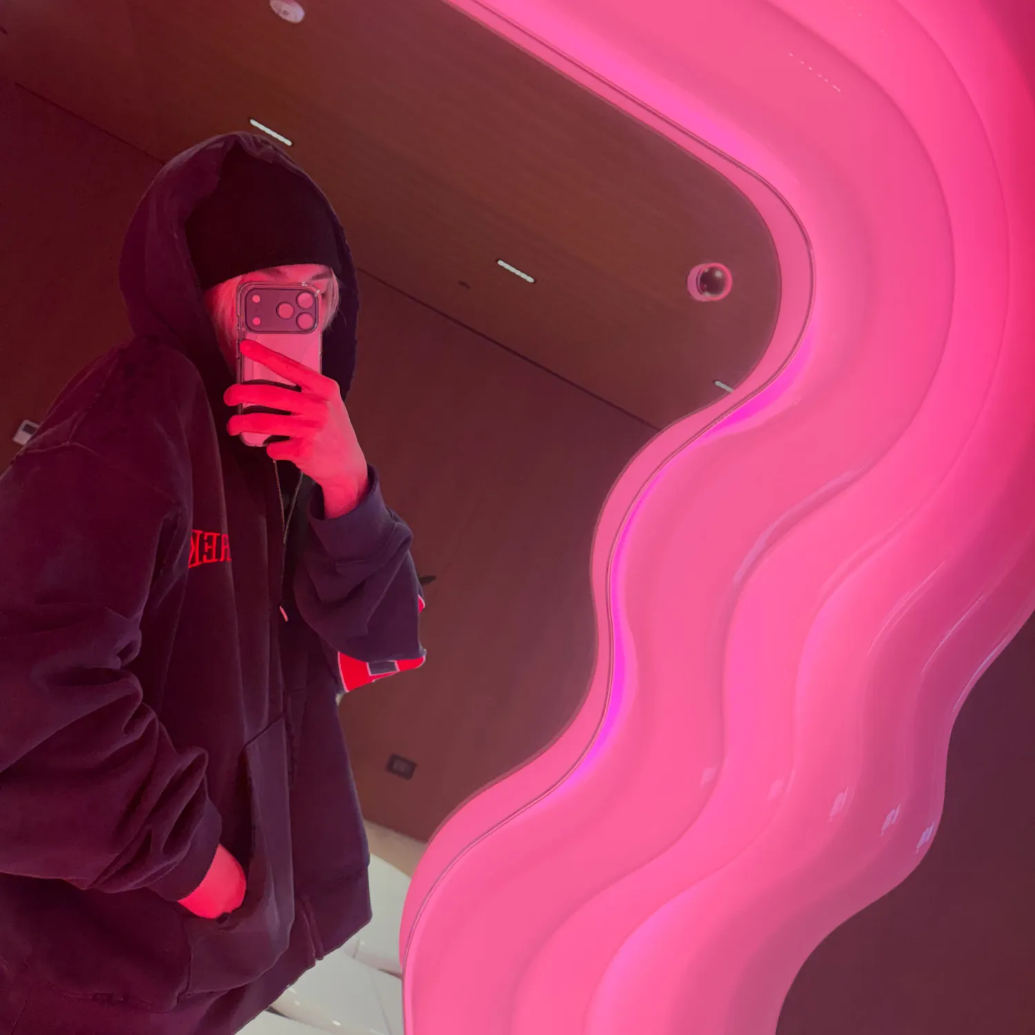 Latest photo of Evan