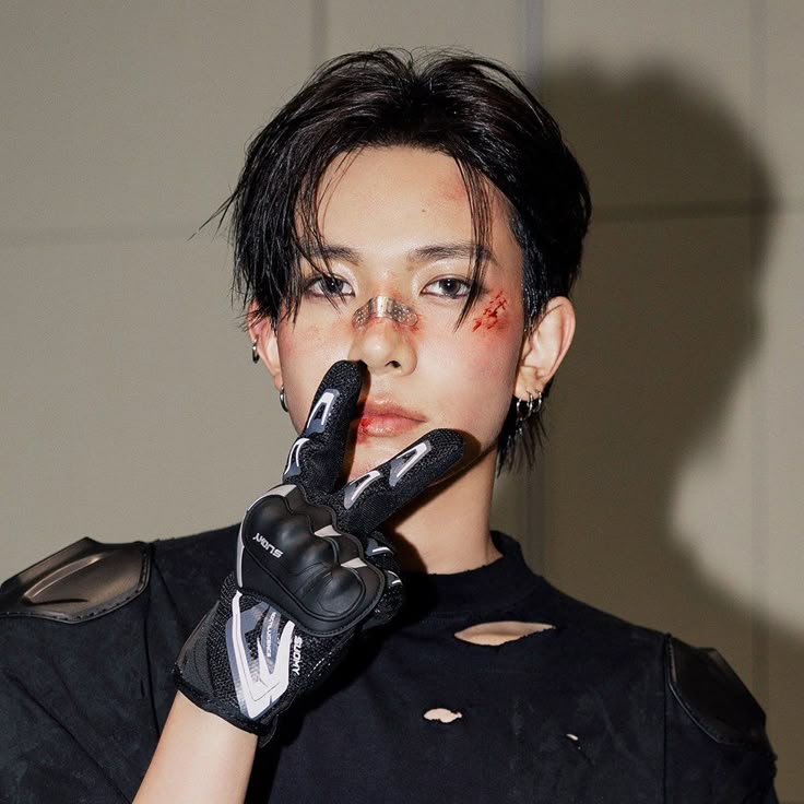 Behind-the-scenes cut of Heeseung (ENHYPEN)