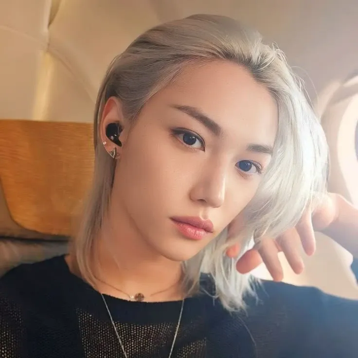 Recent activity shot of Felix (Stray Kids)