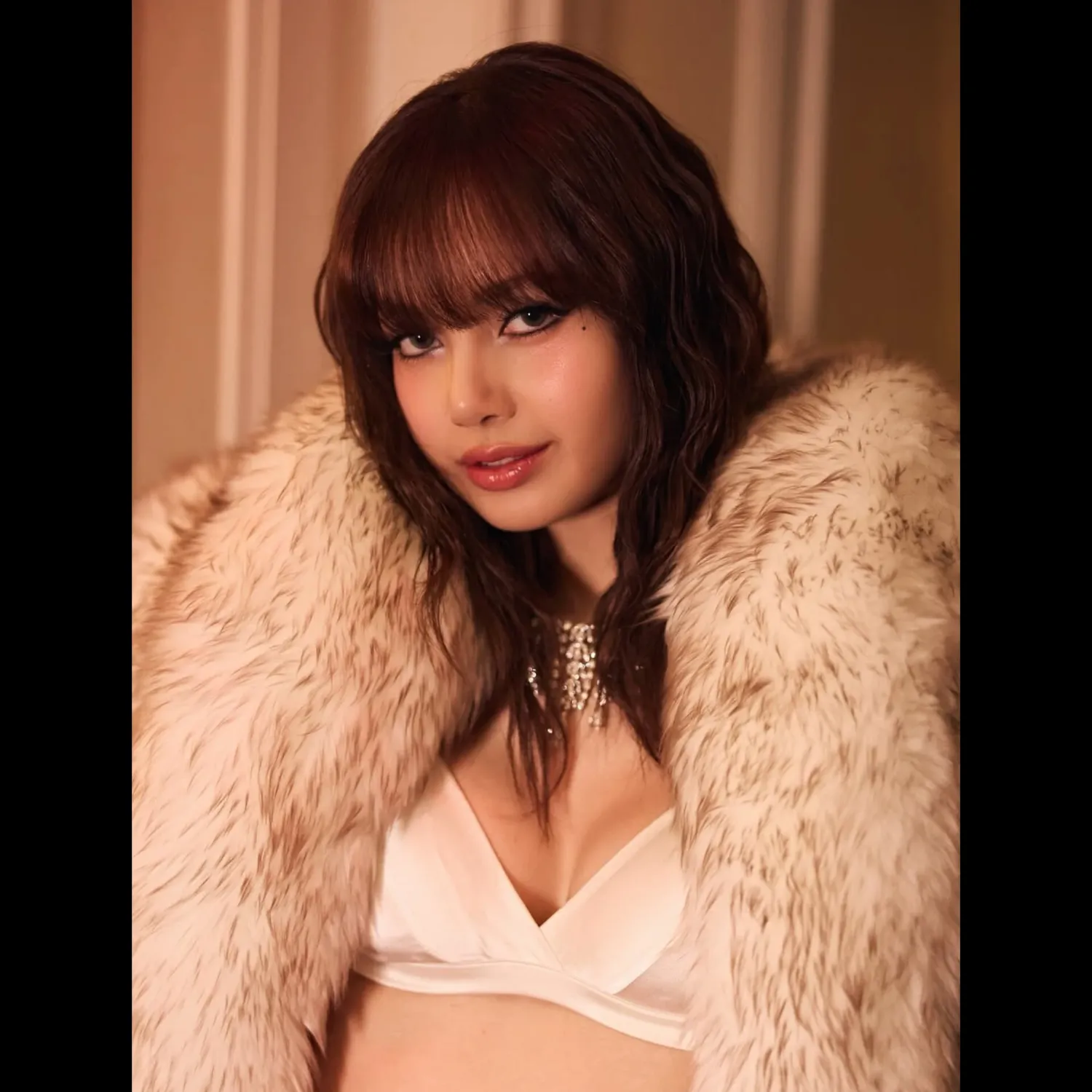 Foto aktivitas terbaru Lisa (BLACKPINK)