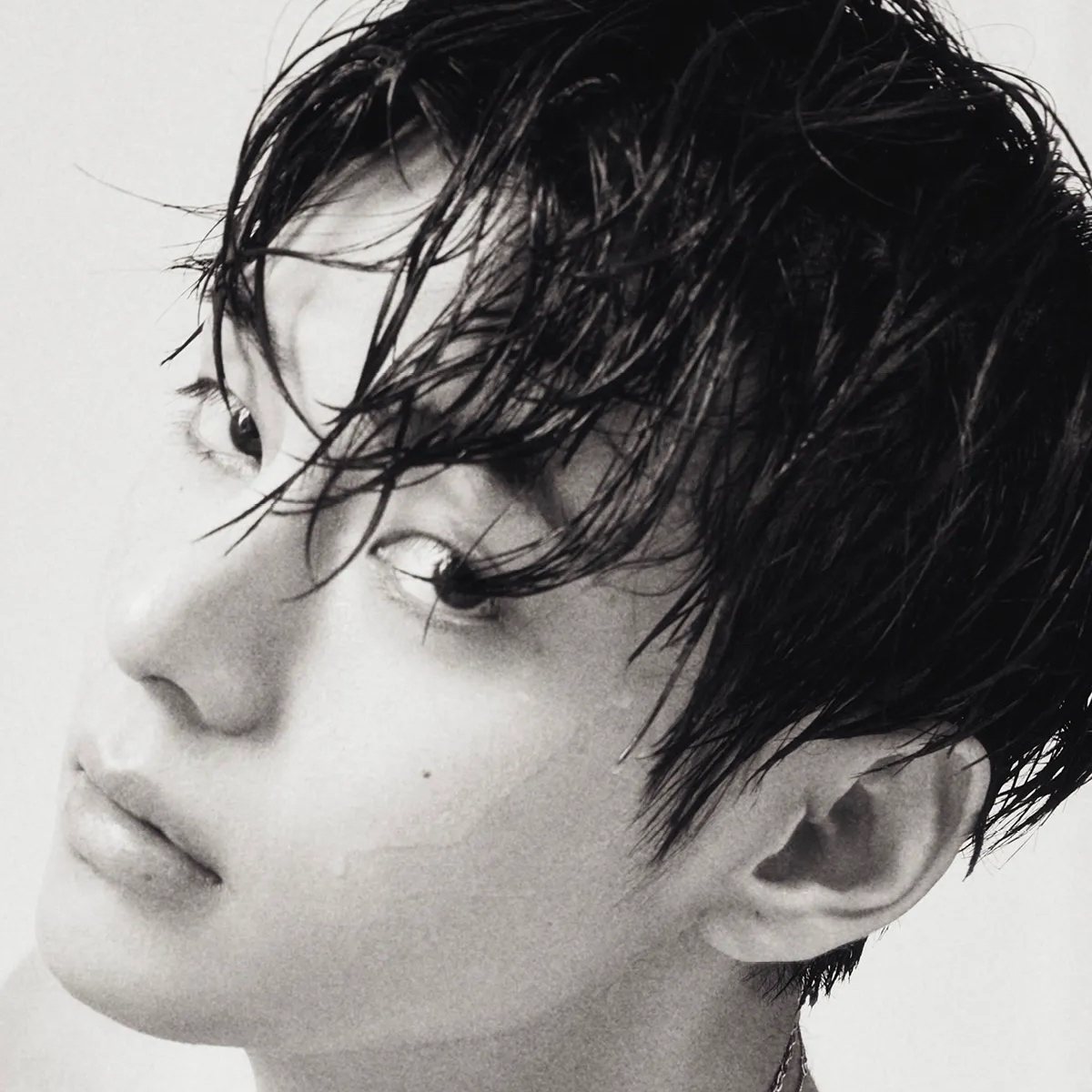 V (BTS)の最新写真