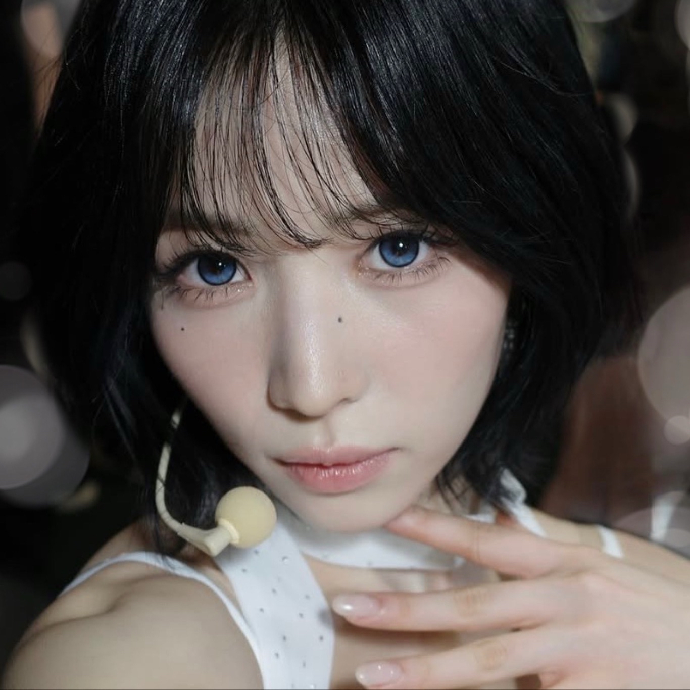 Latest photo of Maya (NiziU)