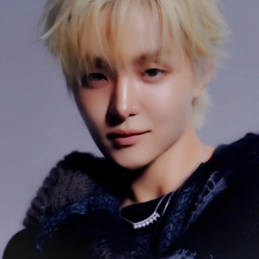 Latest photo of Jihoon (TREASURE)