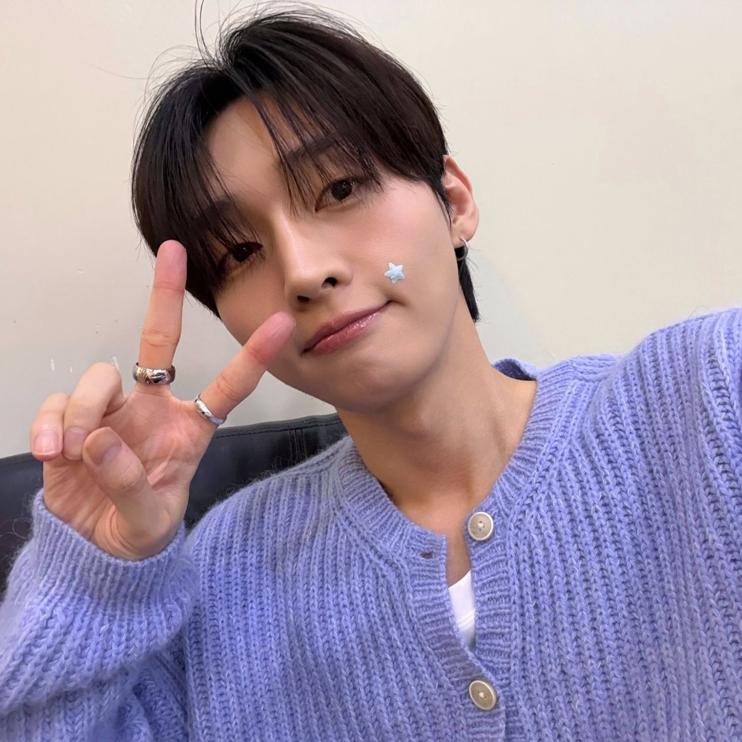 Latest photo of Yoon Jisung