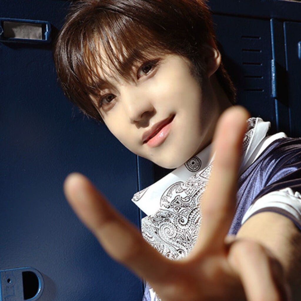 이은상 (YOUNITE)의 최신 사진