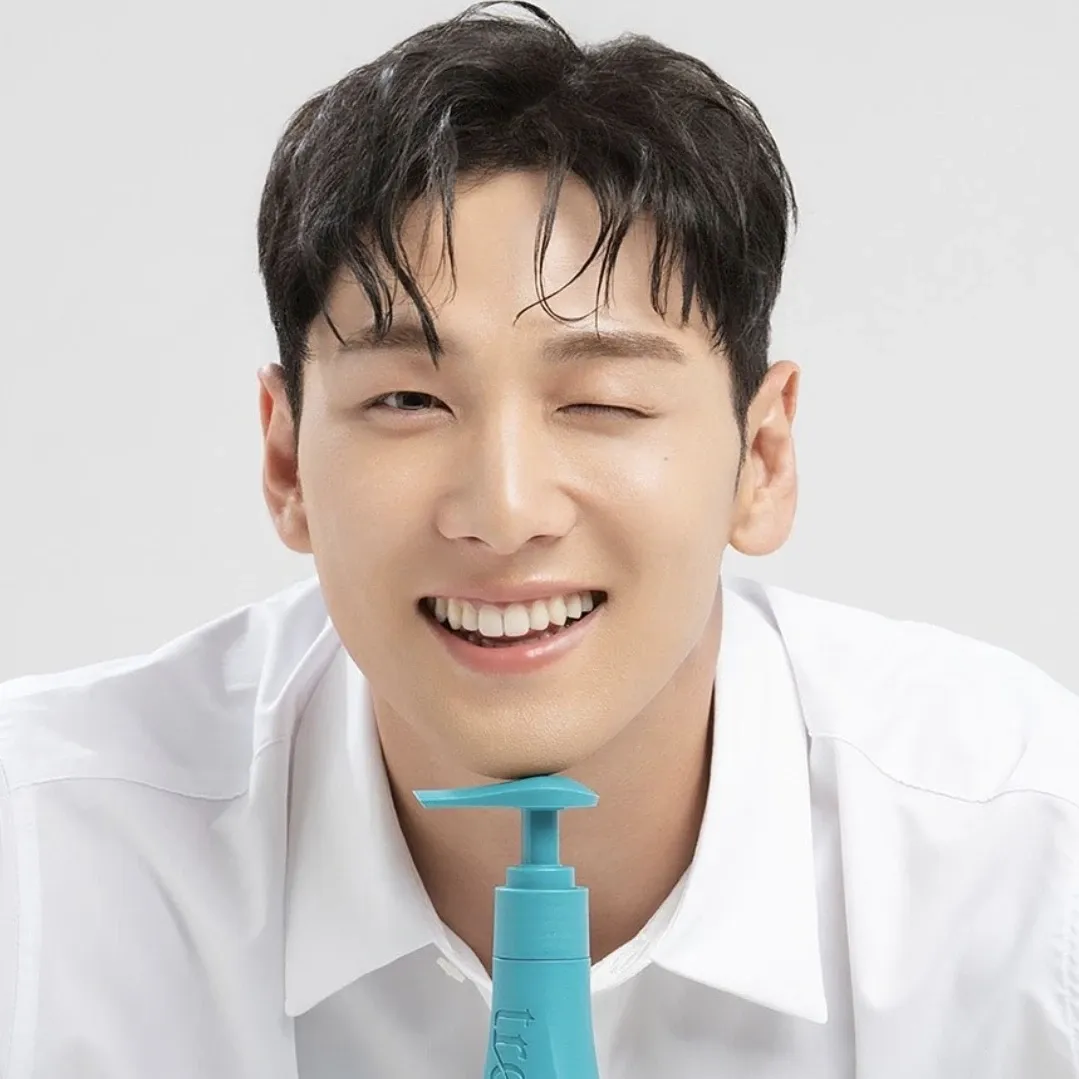 백호 최근 활동샷