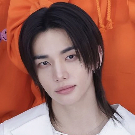 Latest photo of Hyunjin (Stray Kids)