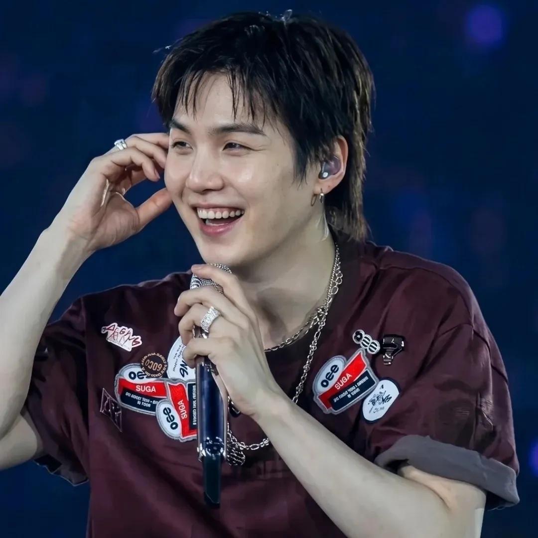 SUGA (防彈少年團)粉絲拍下的瞬間