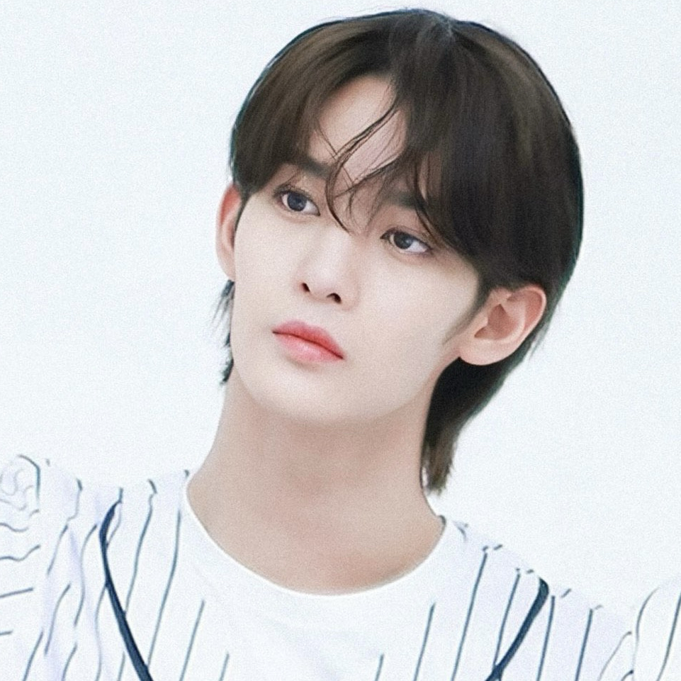 Recent activity shot of Bae Jinyoung