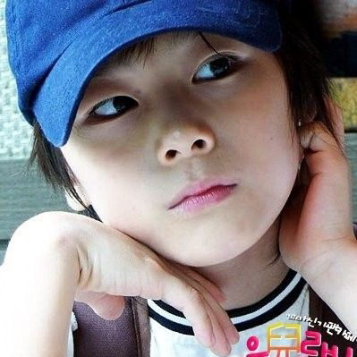 Behind-the-scenes cut of Moonbin (ASTRO)