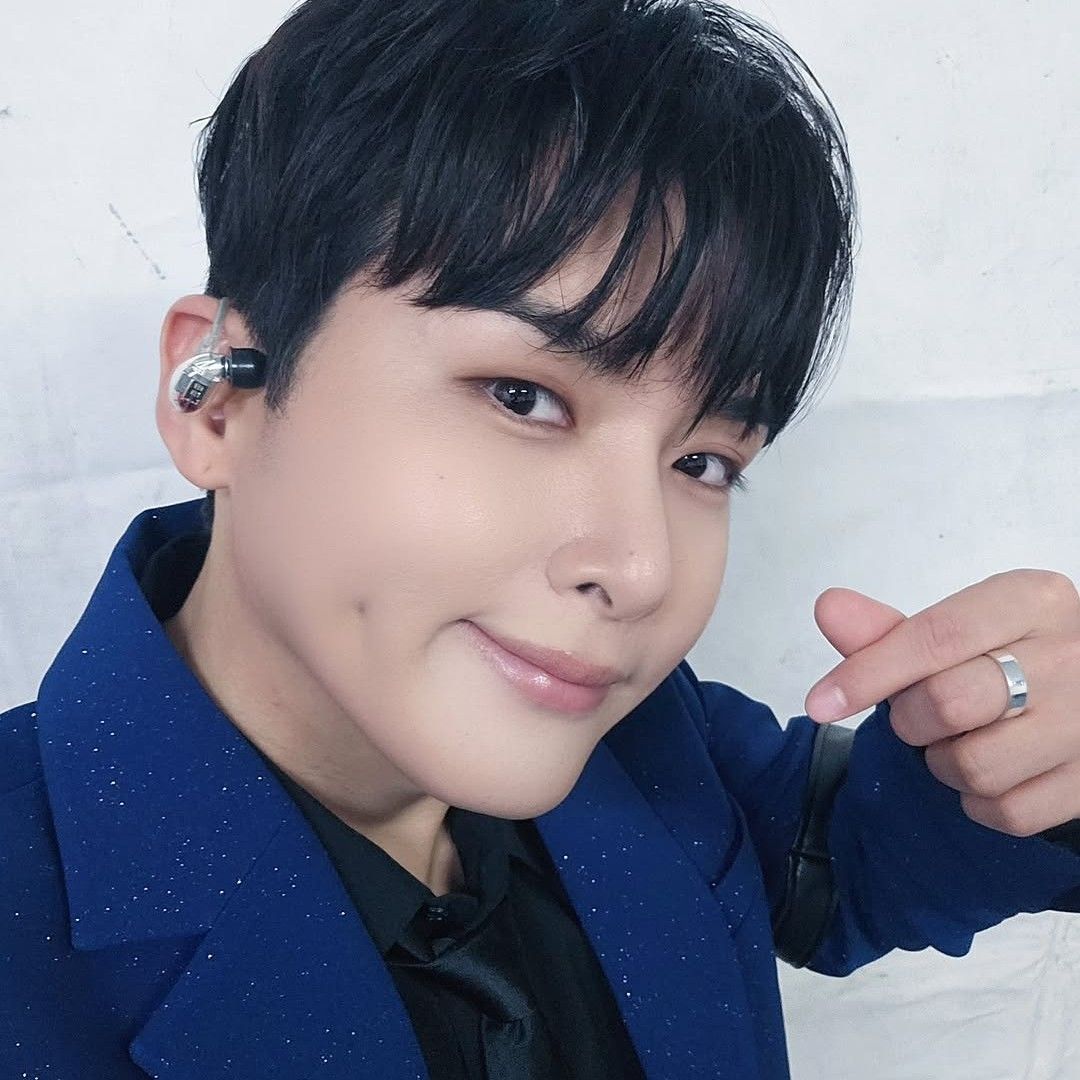 A moment captured by Ryeowook (Super Junior)'s fan