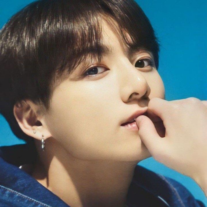 Latest photo of Jungkook (BTS)