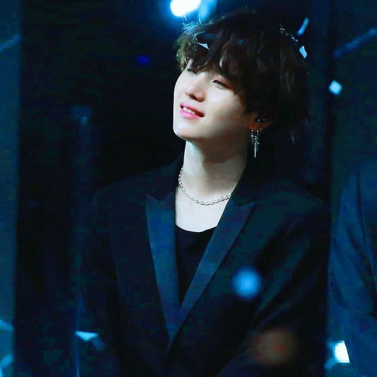Momen yang diabadikan oleh penggemar SUGA (BTS)