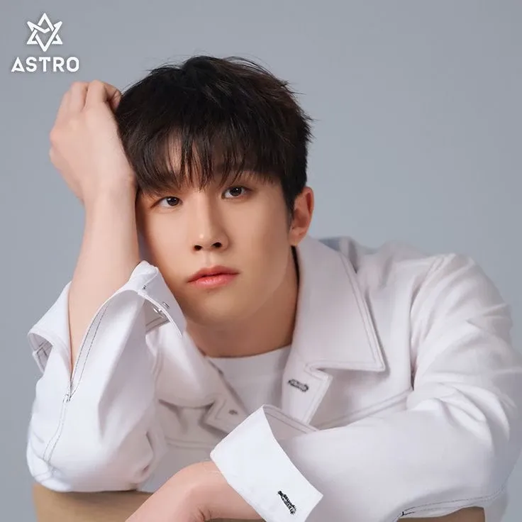 Recent activity shot of Jinjin (ASTRO)