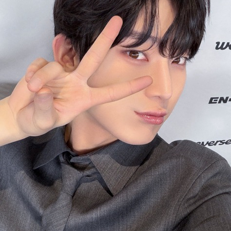 선우 (ENHYPEN) 최근 활동샷