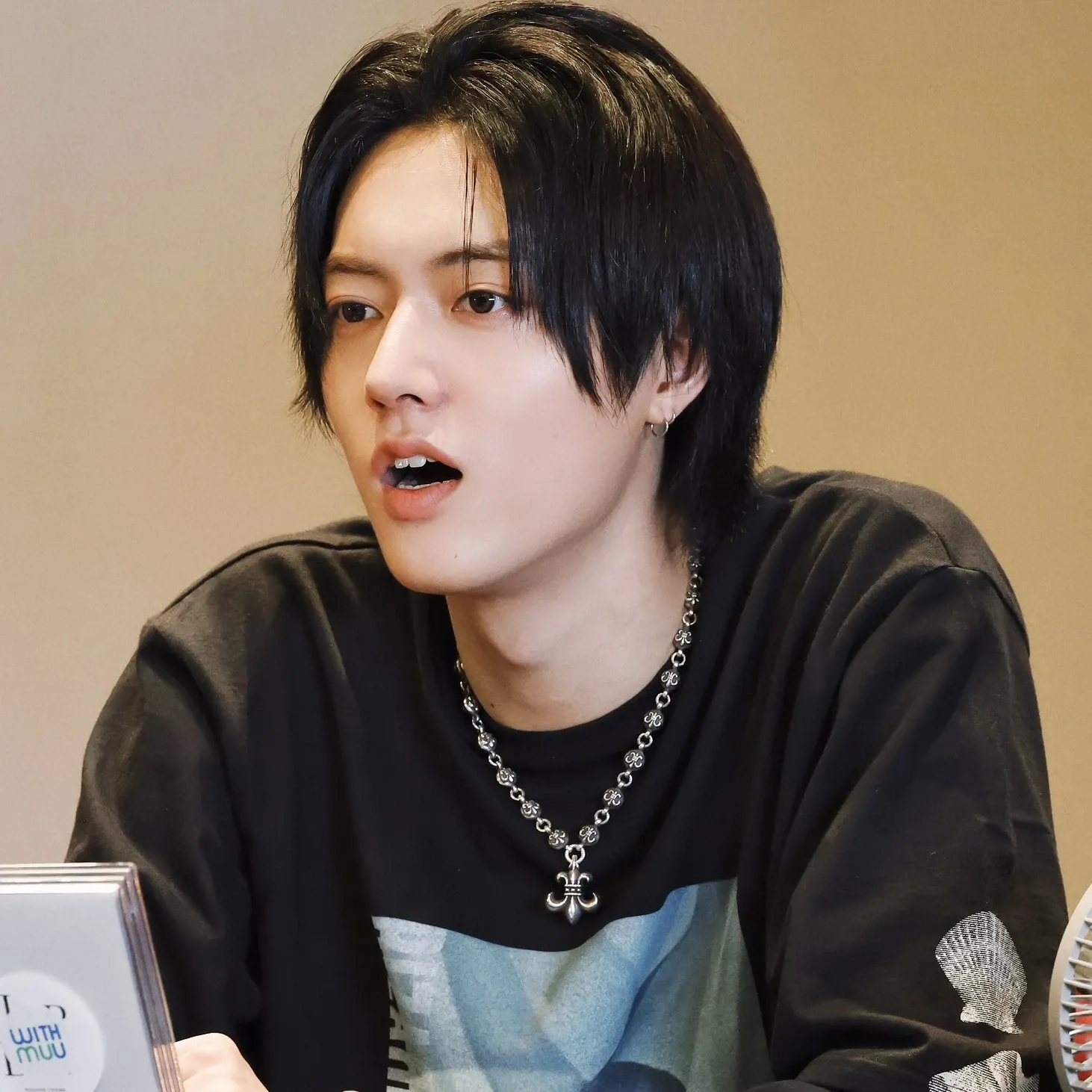 Recent activity shot of Haruto (TREASURE)