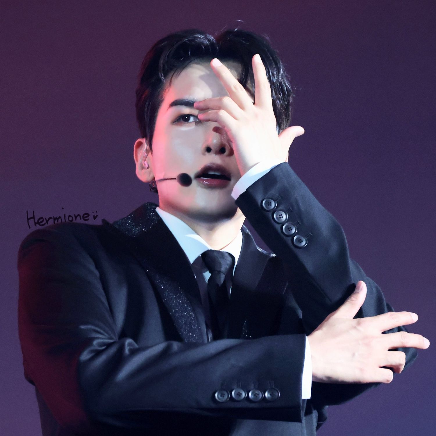 A moment captured by Ryeowook (Super Junior)'s fan