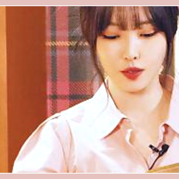 Shining profile picture of Yuju (GFRIEND) on today's Choeaedol