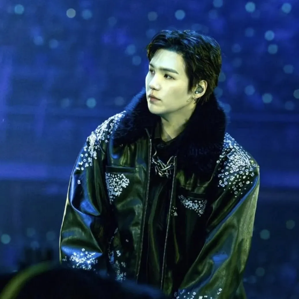 SUGA (防彈少年團)粉絲拍下的瞬間