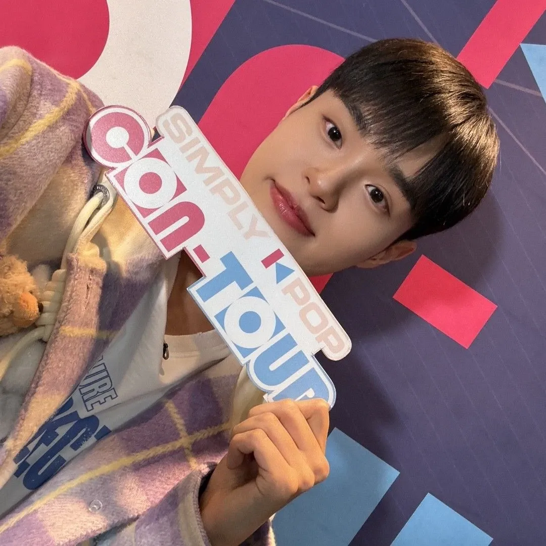 Latest photo of Lee Daehwi (AB6IX)