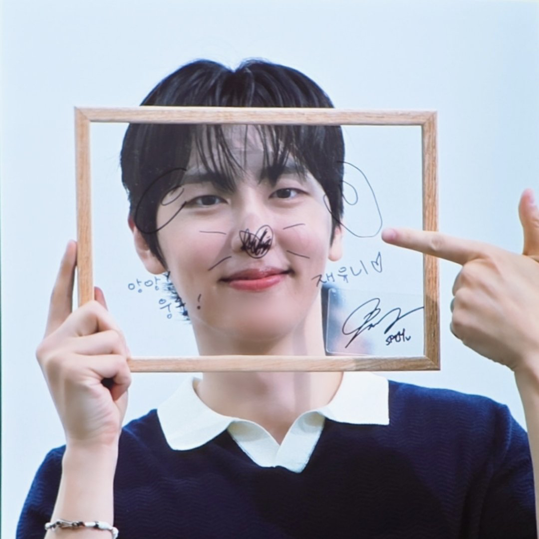 Behind-the-scenes cut of Jaeyoon (SF9)