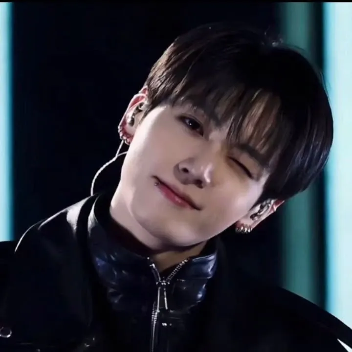 Potret di balik layar Jungkook (BTS)