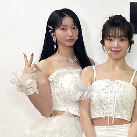 Latest photo of OH MY GIRL