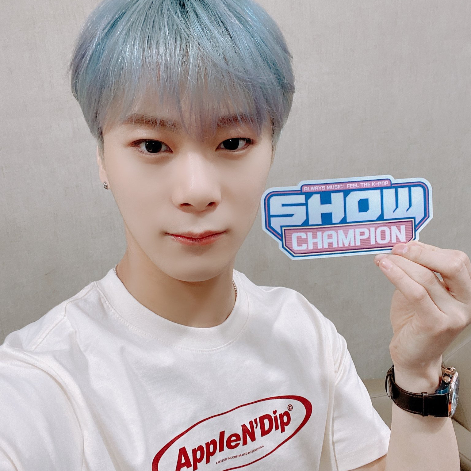 Latest photo of Moonbin (ASTRO)