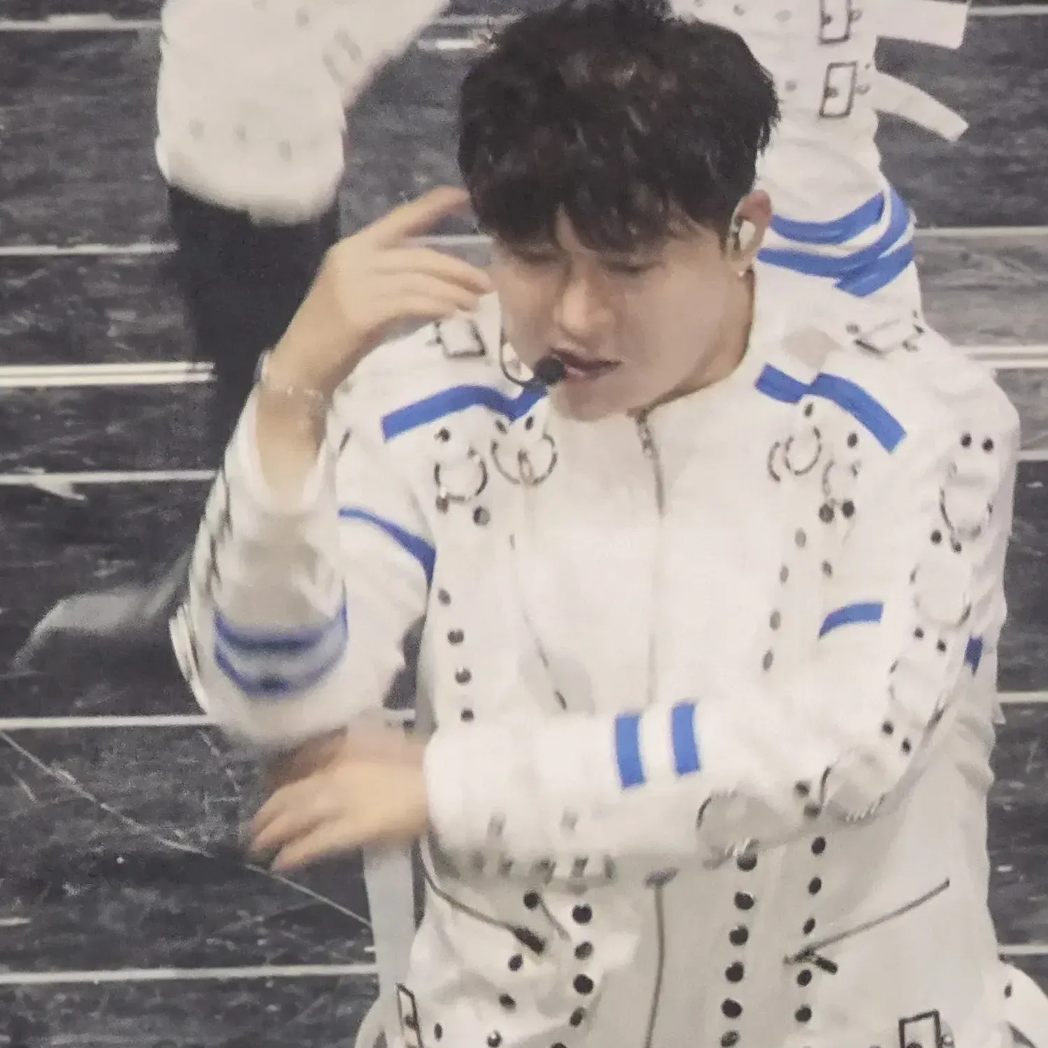 Latest photo of Shindong (Super Junior)