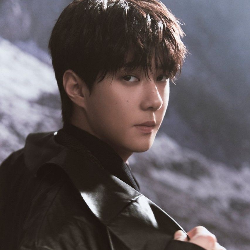 Foto aktivitas terbaru Sehun (EXO)