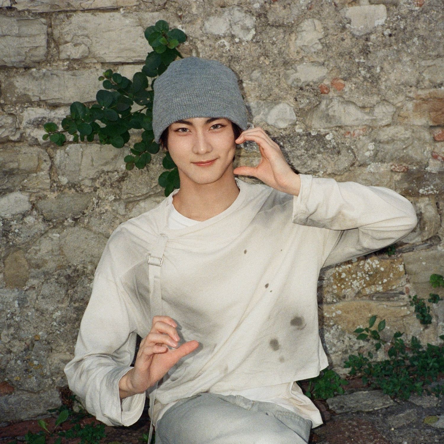 Recent activity shot of Jungwon (ENHYPEN)