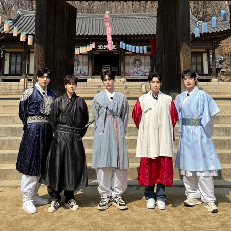 A moment captured by ZEROBASEONE's fan