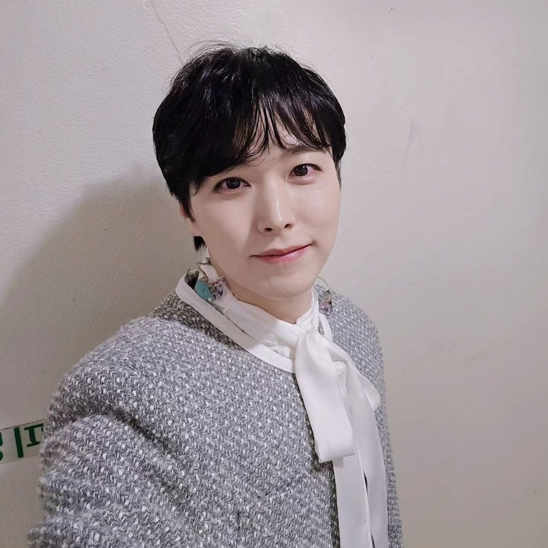 Behind-the-scenes cut of Sungmin (Super Junior)